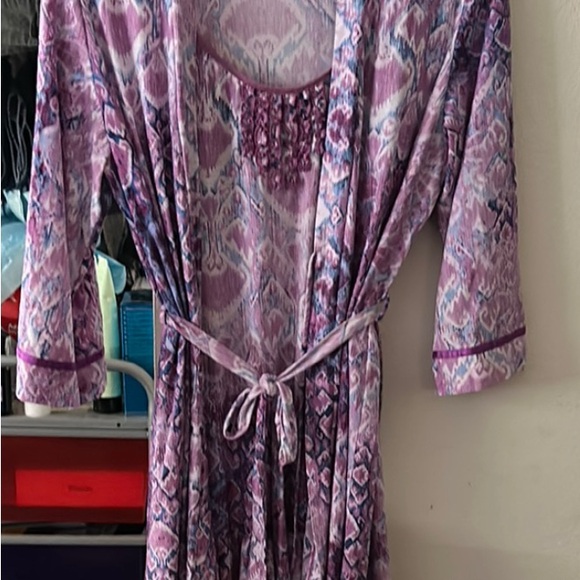 2 PC Nightgown & Robe - Picture 1 of 3